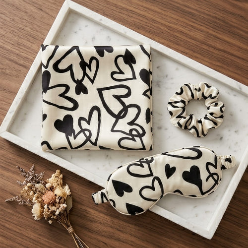 Black and White Doodle Hearts Pure Mulberry Silk Pillowcase with Gift Box